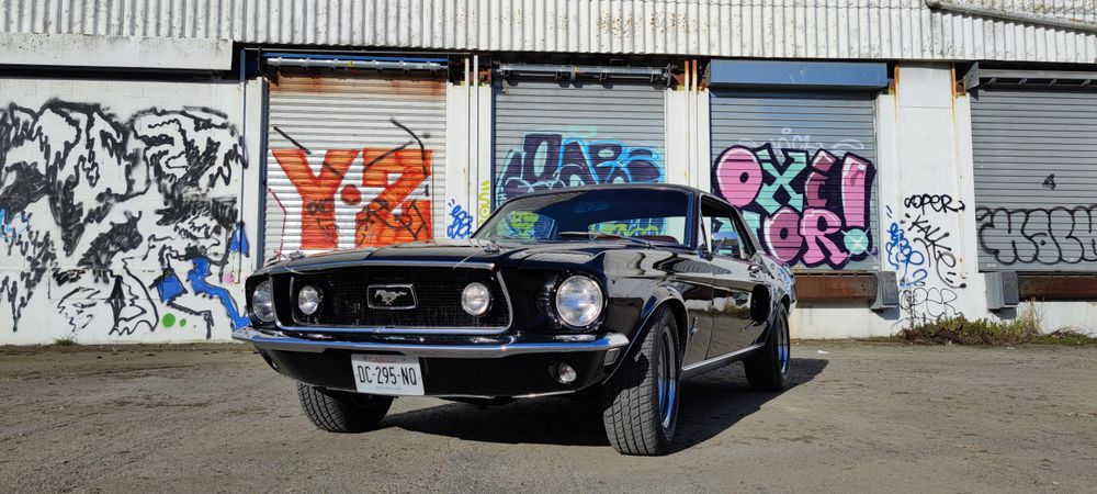 FORD Mustang  0