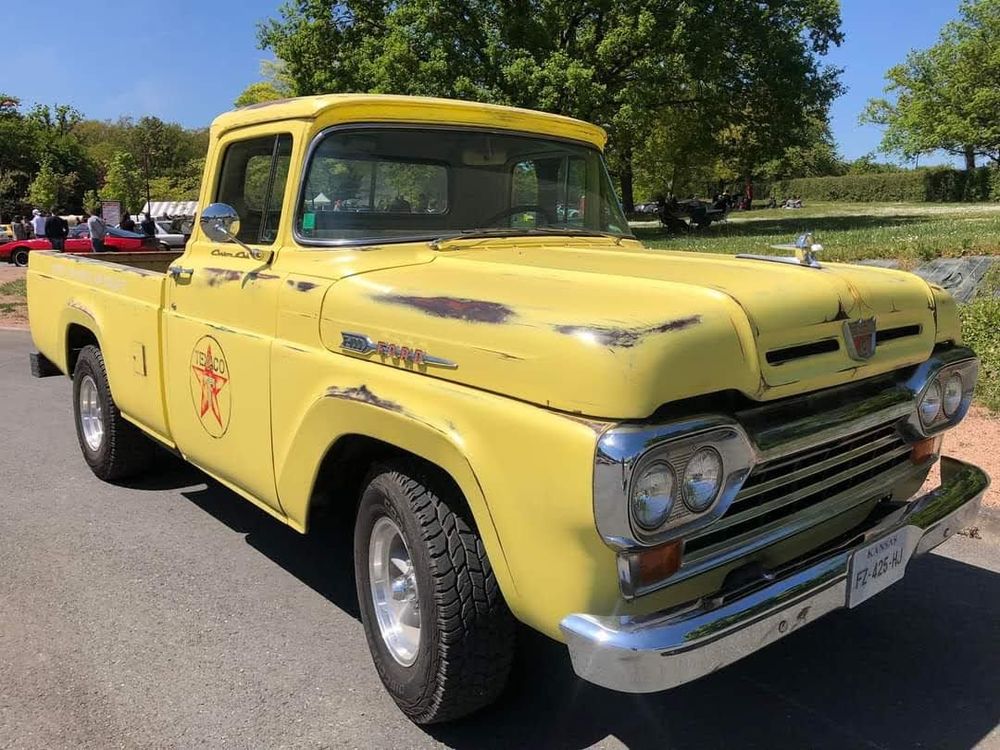 FORD F100 0