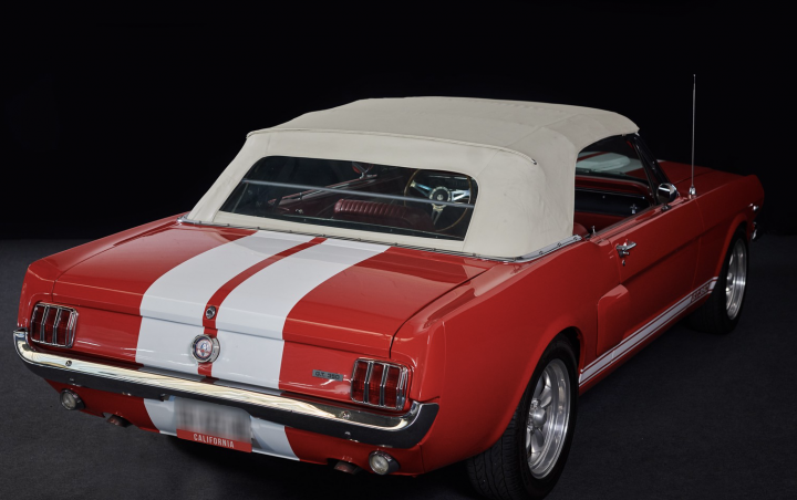 FORD Mustang Gt 350 Cabriolet 2